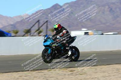 media/Jan-09-2022-SoCal Trackdays (Sun) [[2b1fec8404]]/Front Straight Speed Shots (1pm)/